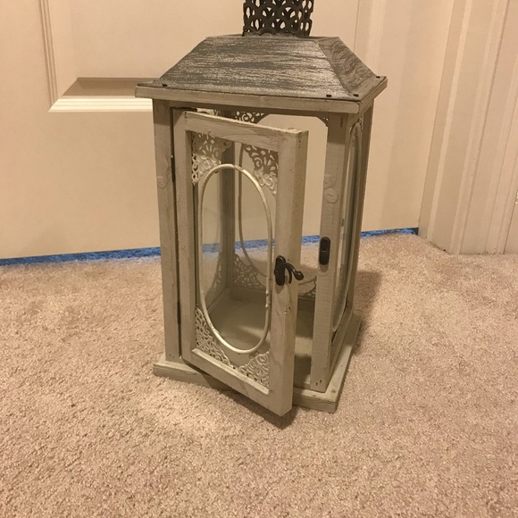 Kirkland’s Rustic Lantern - Picture 6 of 8